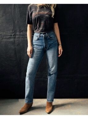 NWOT Imogene and Willie Harper Classic High-Rise Women's Straight Jeans - Blue